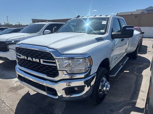 Used 2023 RAM 3500 Big Horn w/ Level 1 Equipment Group image 3