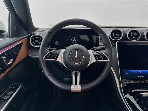 Used 2025 Mercedes-Benz C 300 Sedan image 24