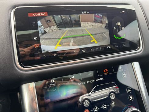 Used 2021 Land Rover Range Rover Sport HST image 34