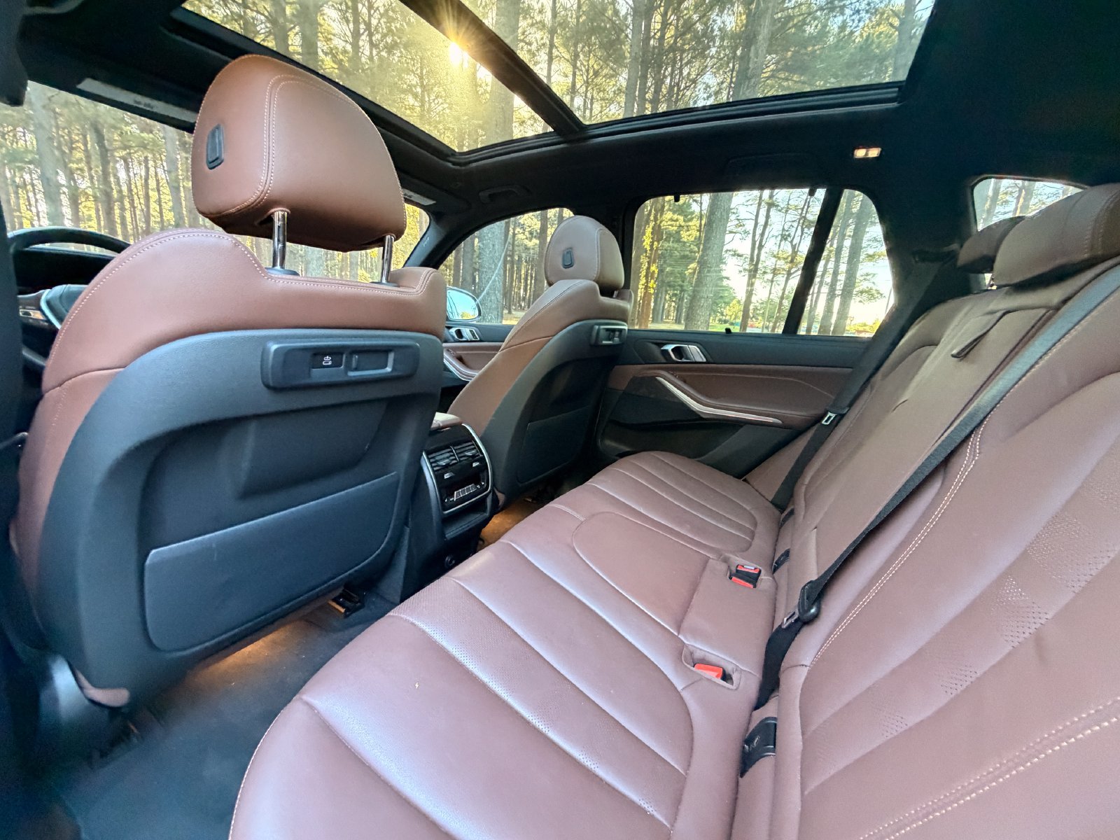 Used 2022 BMW X5 sDrive40i w/ Premium Package RWD image 15