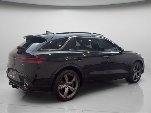 Certified 2023 Genesis GV70 2.5T w/ Sport Prestige Package AWD/4WD image 7