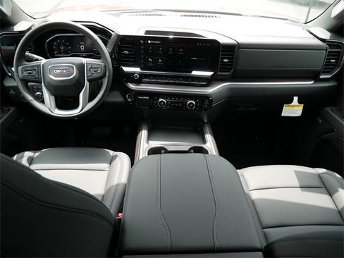 New 2025 GMC Sierra 2500 SLT w/ SLT Premium Package image 8