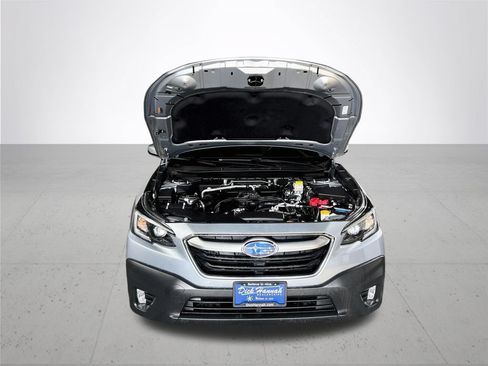 Used 2022 Subaru Outback Premium AWD/4WD image 21