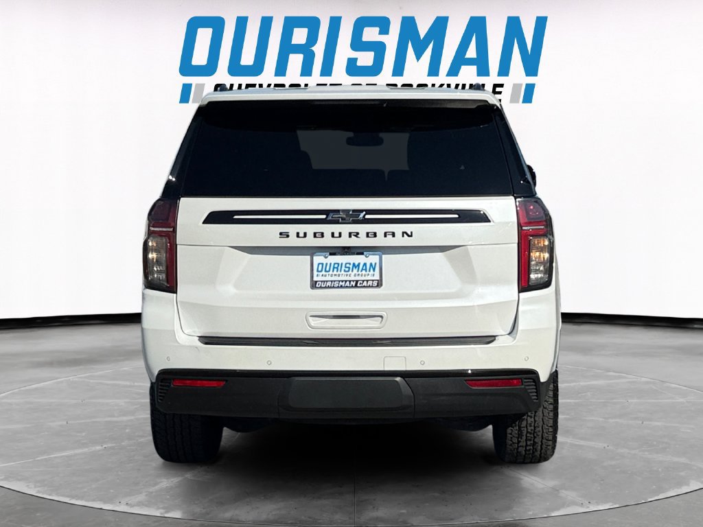 Used 2024 Chevrolet Suburban Z71 w/ Luxury Package AWD/4WD image 5
