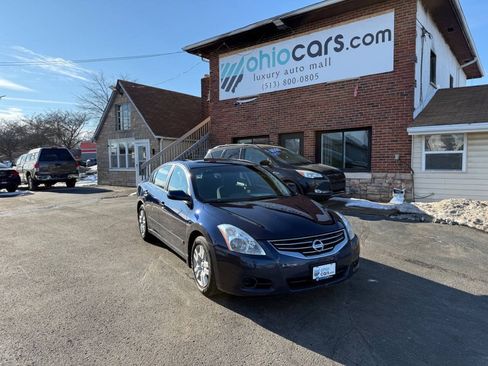 Used 2012 Nissan Altima 2.5 S FWD image 1
