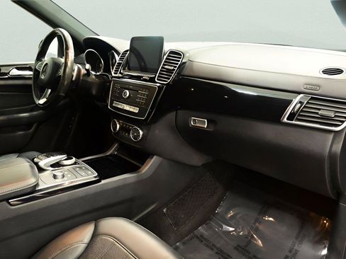 Used 2019 Mercedes-Benz GLS 450 4MATIC w/ Premium 1 Package image 21