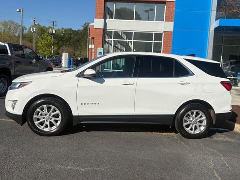 Used 2019 Chevrolet Equinox LT FWD image 2