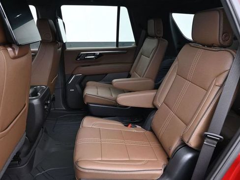New 2026 Chevrolet Tahoe High Country AWD/4WD image 23
