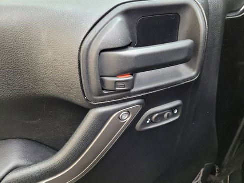 Used 2014 Jeep Wrangler Sport w/ Quick Order Package 24S image 27