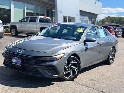 Used 2024 Hyundai Elantra Limited