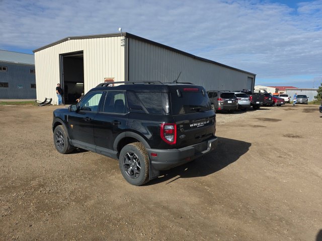 Certified 2023 Ford Bronco Sport Badlands w/ Premium Package AWD/4WD image 4