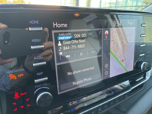 Used 2021 Toyota Sienna XSE image 12