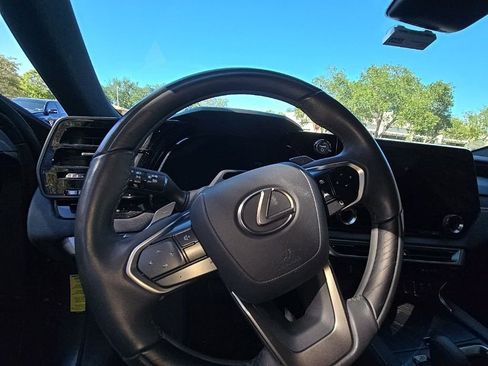 Certified 2023 Lexus RX 350 w/ Accessory Package (Z1) image 15