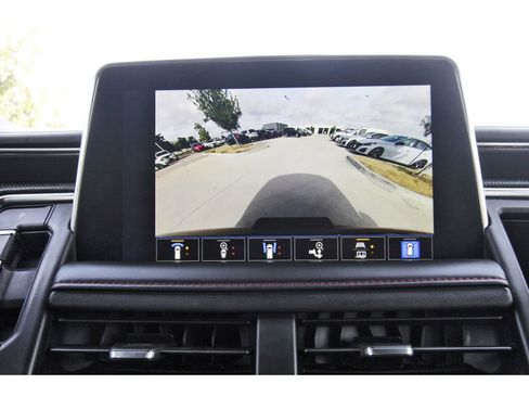 Used 2022 Chevrolet Tahoe RST w/ Luxury Package image 27