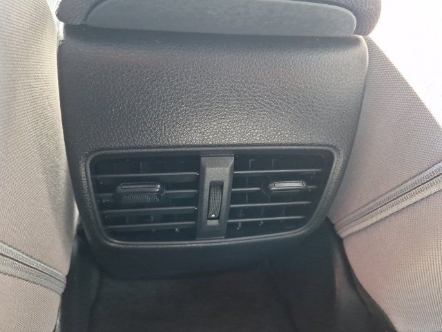 Used 2026 Toyota Corolla Cross L FWD image 16