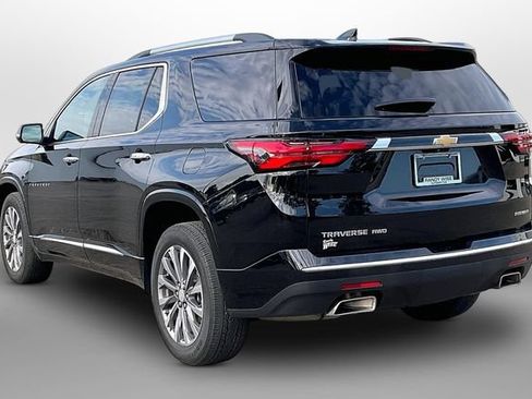 Used 2023 Chevrolet Traverse Premier AWD/4WD image 12