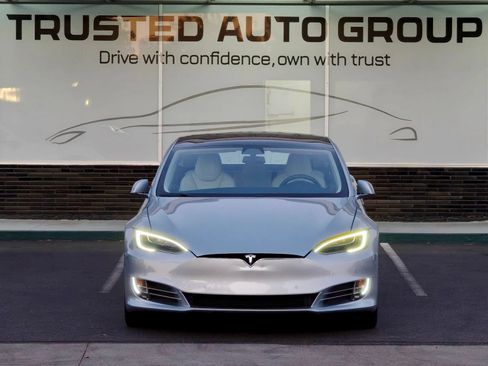 Used 2018 Tesla Model S 100D AWD/4WD image 3
