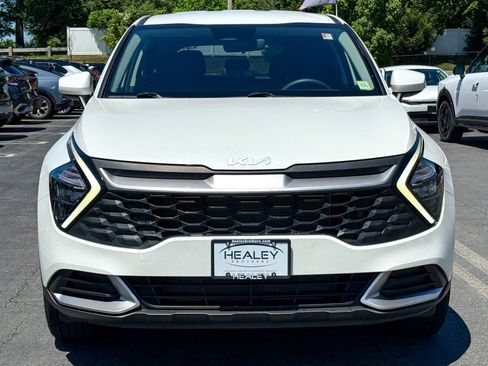 Certified 2023 Kia Sportage LX AWD/4WD image 2