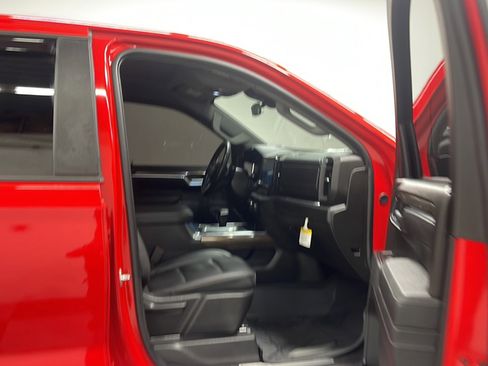 Used 2026 Chevrolet Silverado 1500 LT w/ Safety Package AWD/4WD image 21