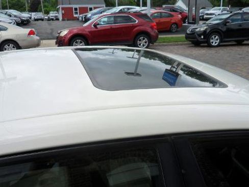 Used 2004 Chevrolet Impala LS w/ Preferred Equipment Group image 6