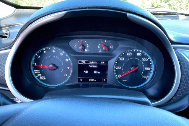 Used 2025 Chevrolet Malibu LS FWD image 10