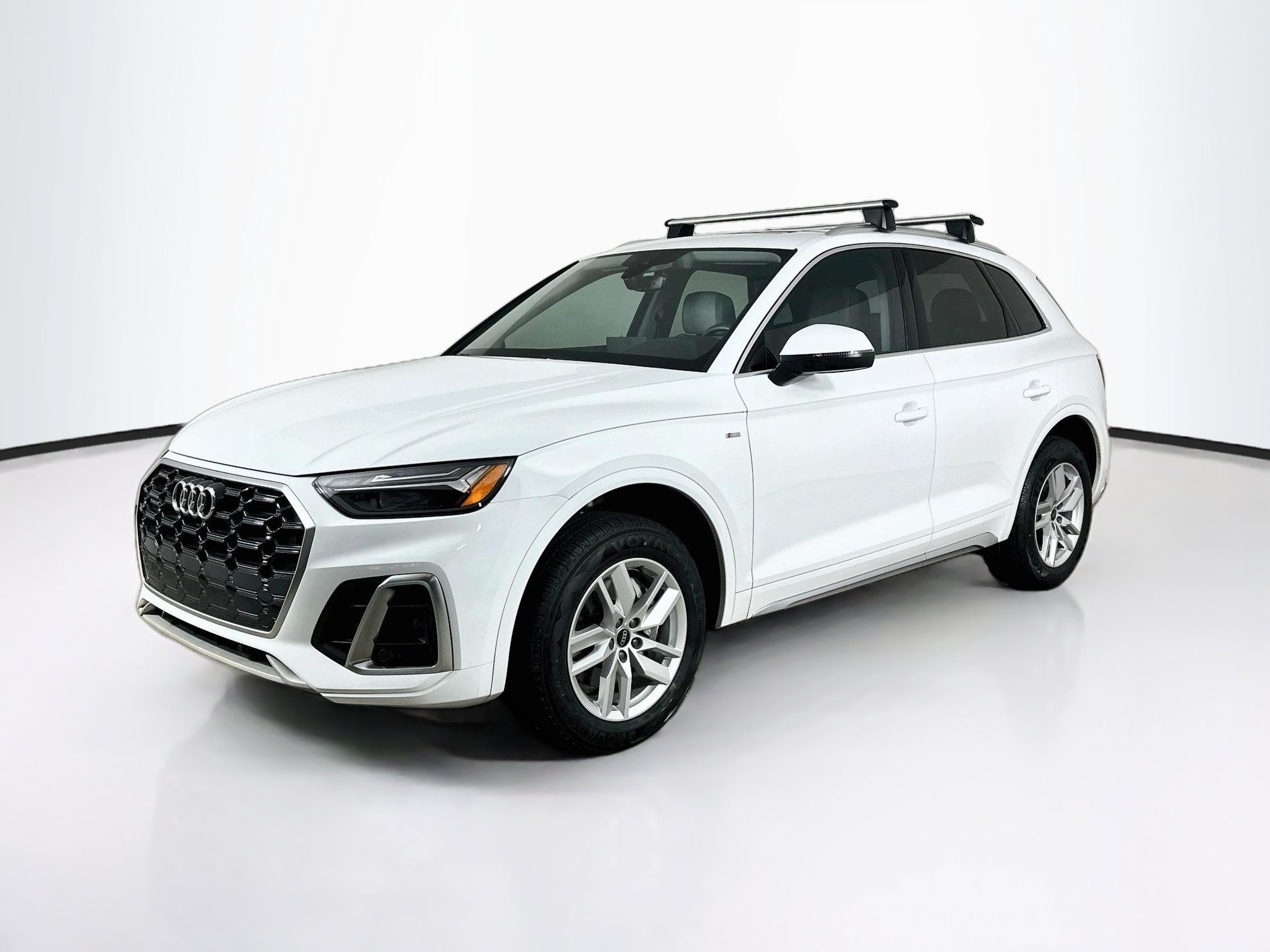 Used 2024 Audi Q5 2.0T Premium AWD/4WD image 3