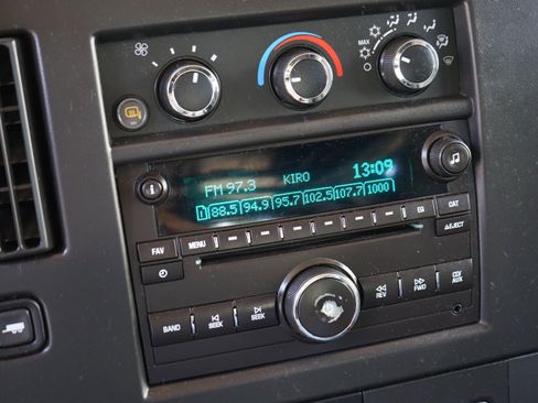 Used 2012 Chevrolet Express 2500 w/ Power Package RWD image 15