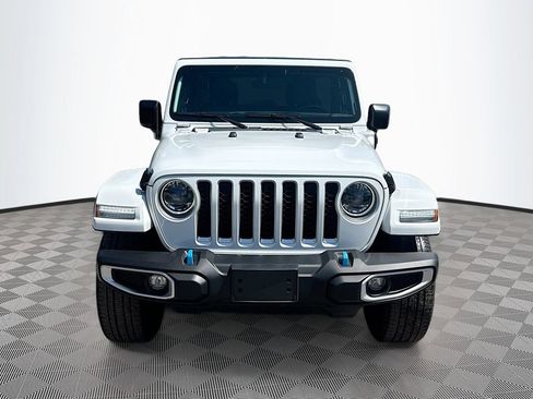 Used 2023 Jeep Wrangler Unlimited Sahara w/ Cold Weather Group AWD/4WD image 2
