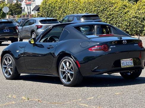 Used 2022 MAZDA MX-5 Miata RF Grand Touring RWD image 5