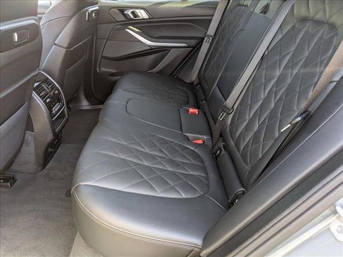 Used 2026 BMW X5 xDrive40i image 16