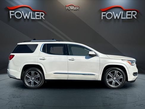 Used 2017 GMC Acadia Denali w/ Technology Package AWD/4WD image 6