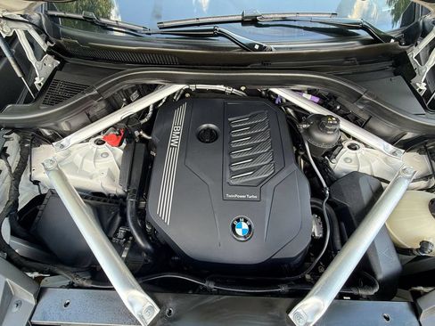 Used 2023 BMW X5 xDrive40i w/ Premium Package AWD/4WD image 17