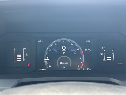 Used 2025 Toyota Tacoma SR5 image 20