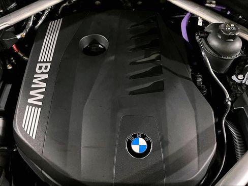 Used 2024 BMW X5 xDrive40i w/ M Sport Package AWD/4WD image 30
