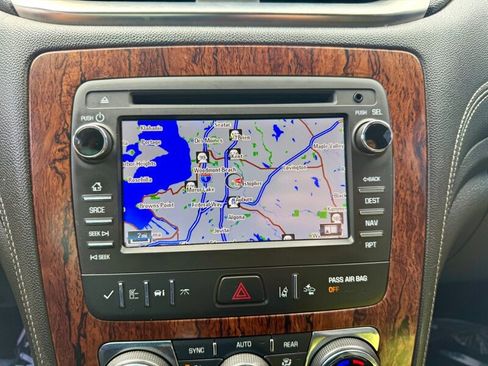 Used 2014 Chevrolet Traverse LTZ AWD/4WD image 15