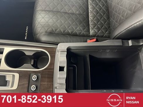 Certified 2019 Nissan Murano Platinum w/ Cargo Package image 26