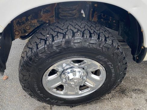 Used 2016 RAM 2500 Tradesman w/ Chrome Appearance Group image 19