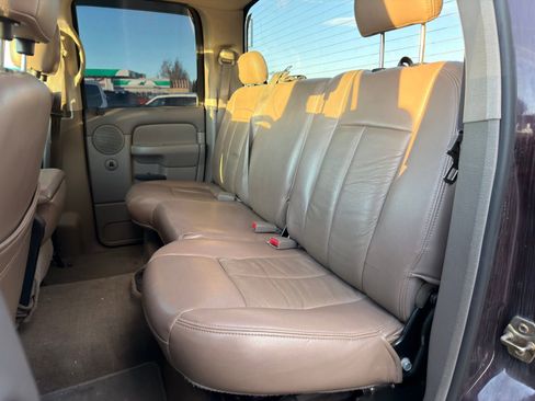 Used 2005 Dodge Ram 2500 Truck SLT w/ Quad Cab Big Horn Value Group image 10