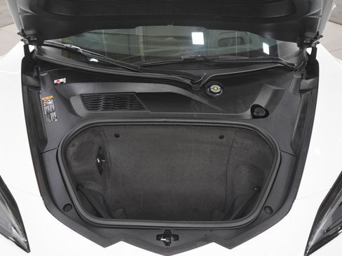 Used 2024 Chevrolet Corvette E-Ray AWD/4WD image 34
