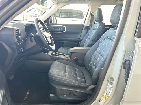 Used 2024 Ford Bronco Sport Heritage w/ Heritage Convenience Package image 11