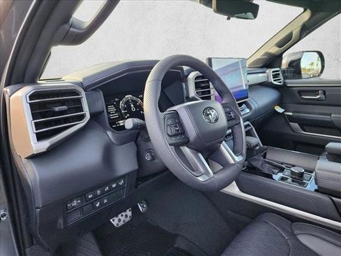New 2026 Toyota Tundra Platinum AWD/4WD image 3