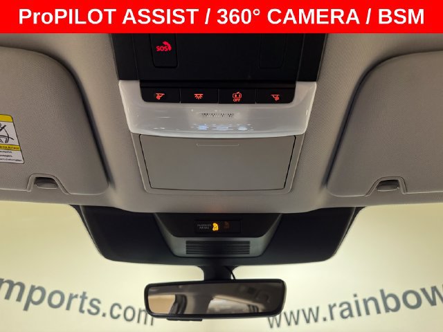 Used 2025 Nissan Pathfinder SL w/ Cargo Package FWD image 19