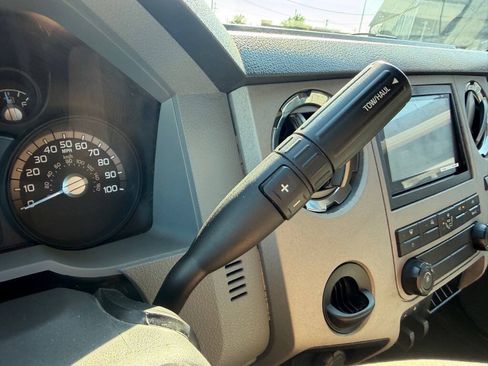 Used 2015 Ford F250 XLT AWD/4WD image 22