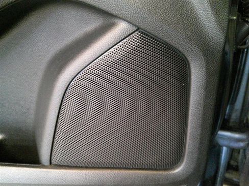 Used 2018 Ford Edge SEL w/ Equipment Group 201A image 39