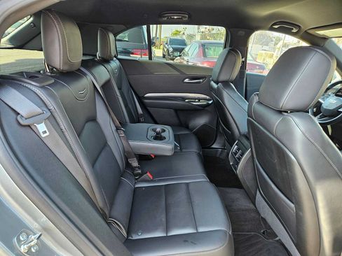 Used 2024 Cadillac XT4 Premium Luxury FWD image 13