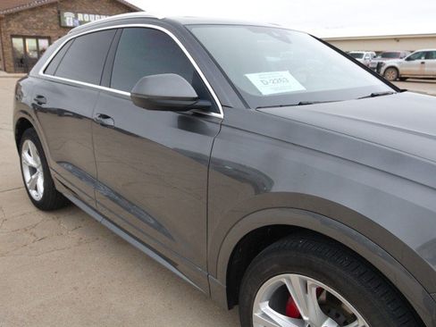 Used 2019 Audi Q8 Premium Plus AWD/4WD image 10