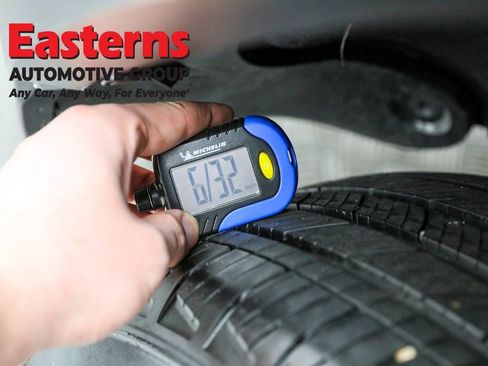 Used 2024 Toyota RAV4 XLE image 27