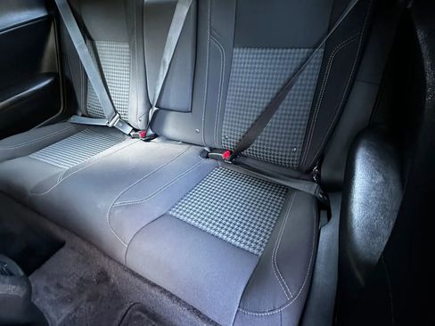 Used 2018 Dodge Challenger SXT RWD image 26