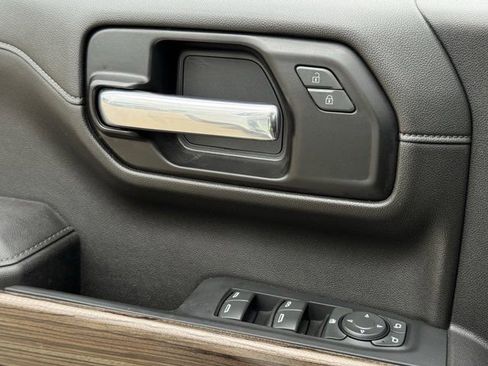 Used 2021 Chevrolet Silverado 1500 RST AWD/4WD image 25