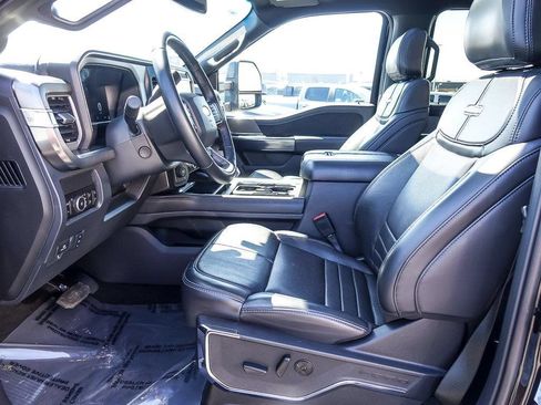 Used 2025 Ford F450 Platinum AWD/4WD image 11
